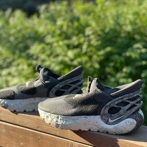 Nike flyease men’s shoes